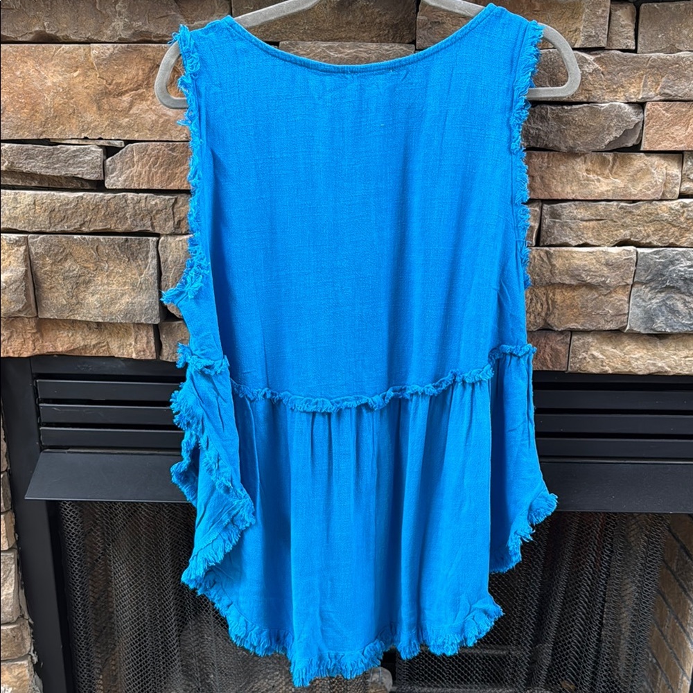 Umgee Blue Linen blend Ruffled Tank Top raw frayed hem flowy oversized - Picture 2 of 8